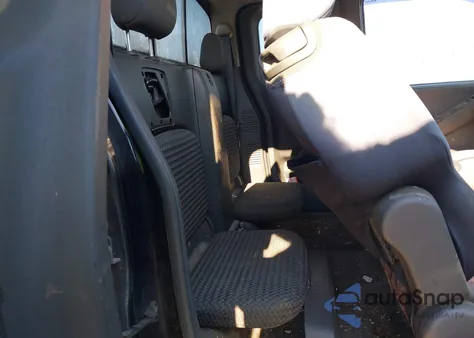 2005 Nissan Frontier Se z USA, uszkodzony, nr VIN 1N6AD06W65C434009